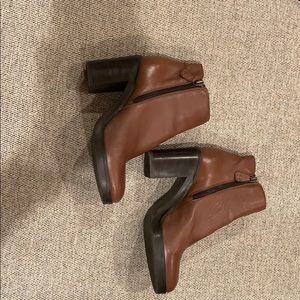 Avitto Italian Leather boots, barely worn size 37